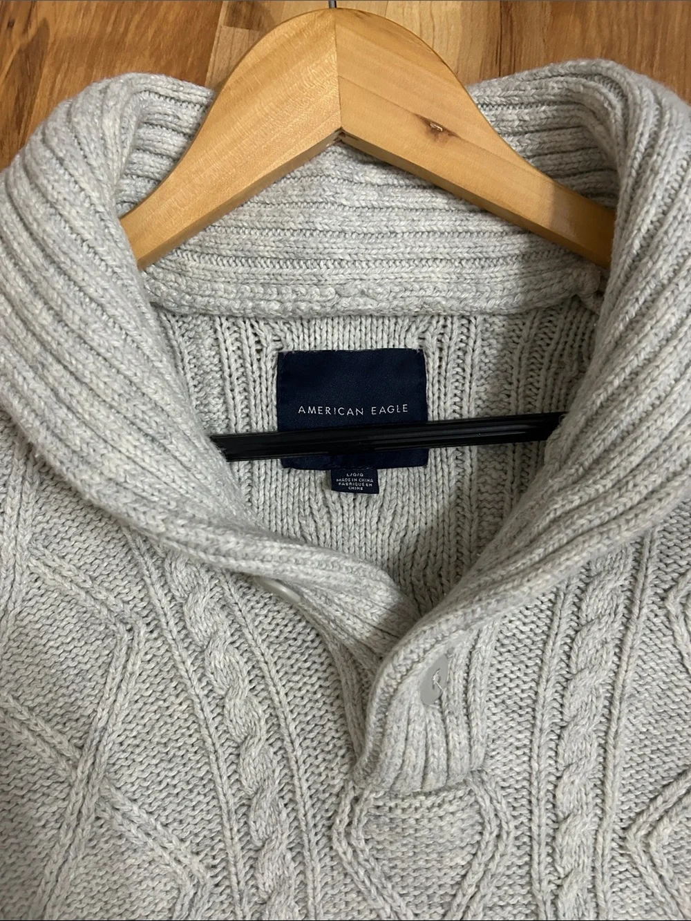 American Eagle Men’s Shawl Collar Cable V-Neck Sweater - Light Gray L